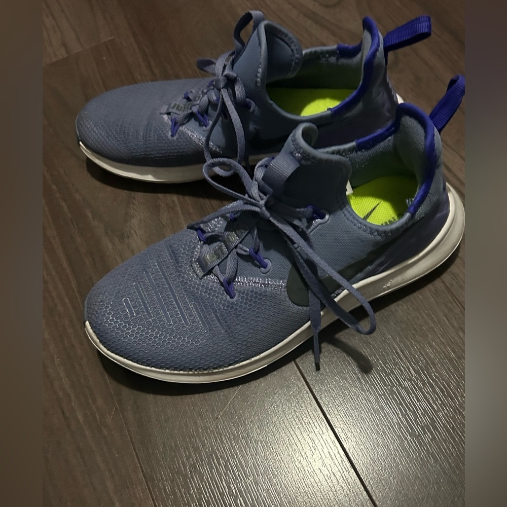 Nike Women's Athletic Shoes in Blue and White